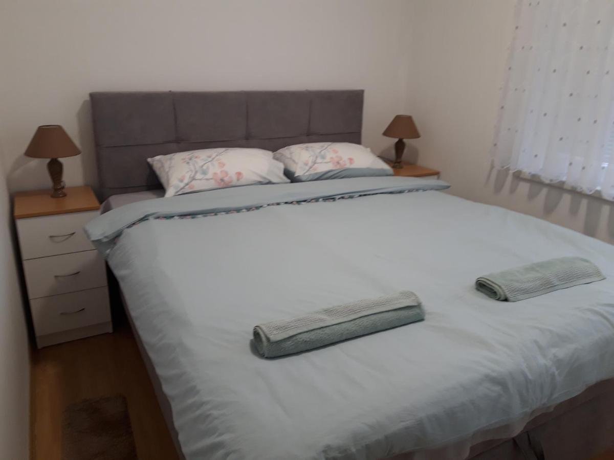 Ferienwohnung Simikic Z Bijeljina Exterior foto
